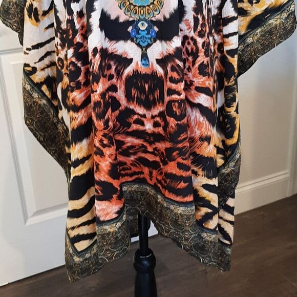 Gypsie Blu "Live to be Free" Caftan Blouse - Picture 3 of 11